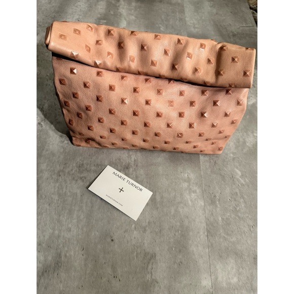 Marie Turnor Pyramid Stud lunch Bag Clutch Rose - Picture 2 of 10